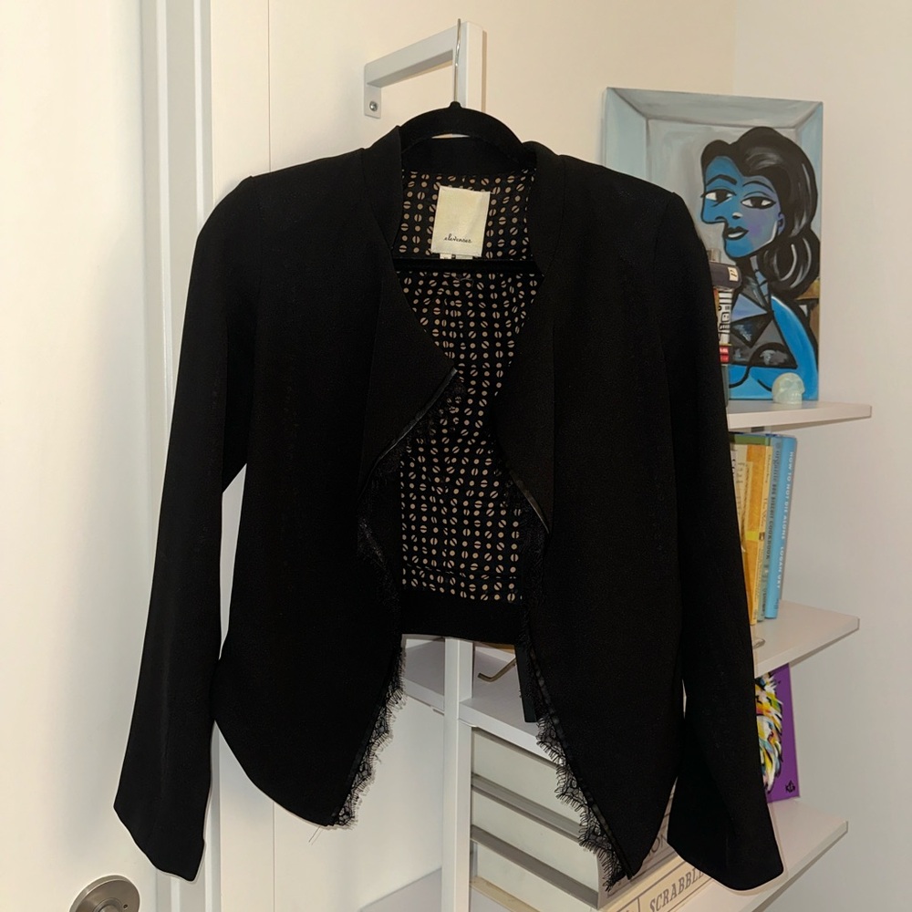 Cropped blazer